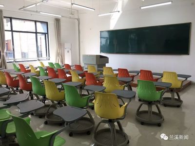 假期不“打烊” 行知學院里的別樣國慶